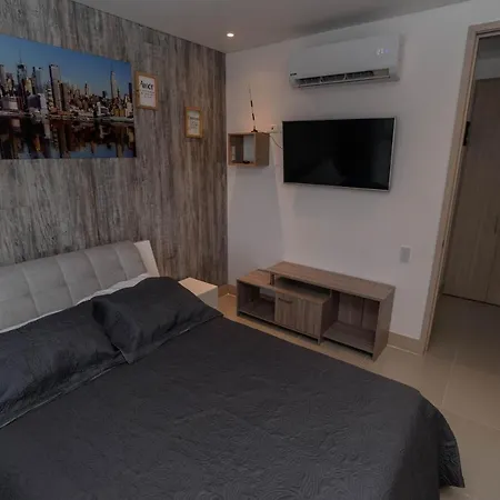 Oceanfront Luxury Oasis Retreat Apartamento